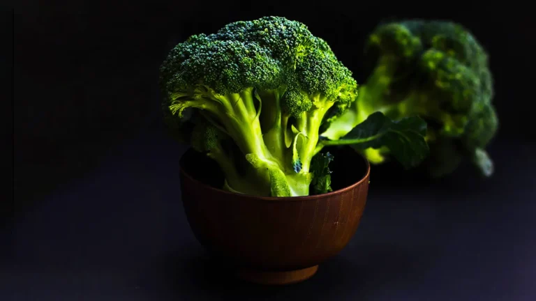 bowl of broccoli | GoVeganWay.com